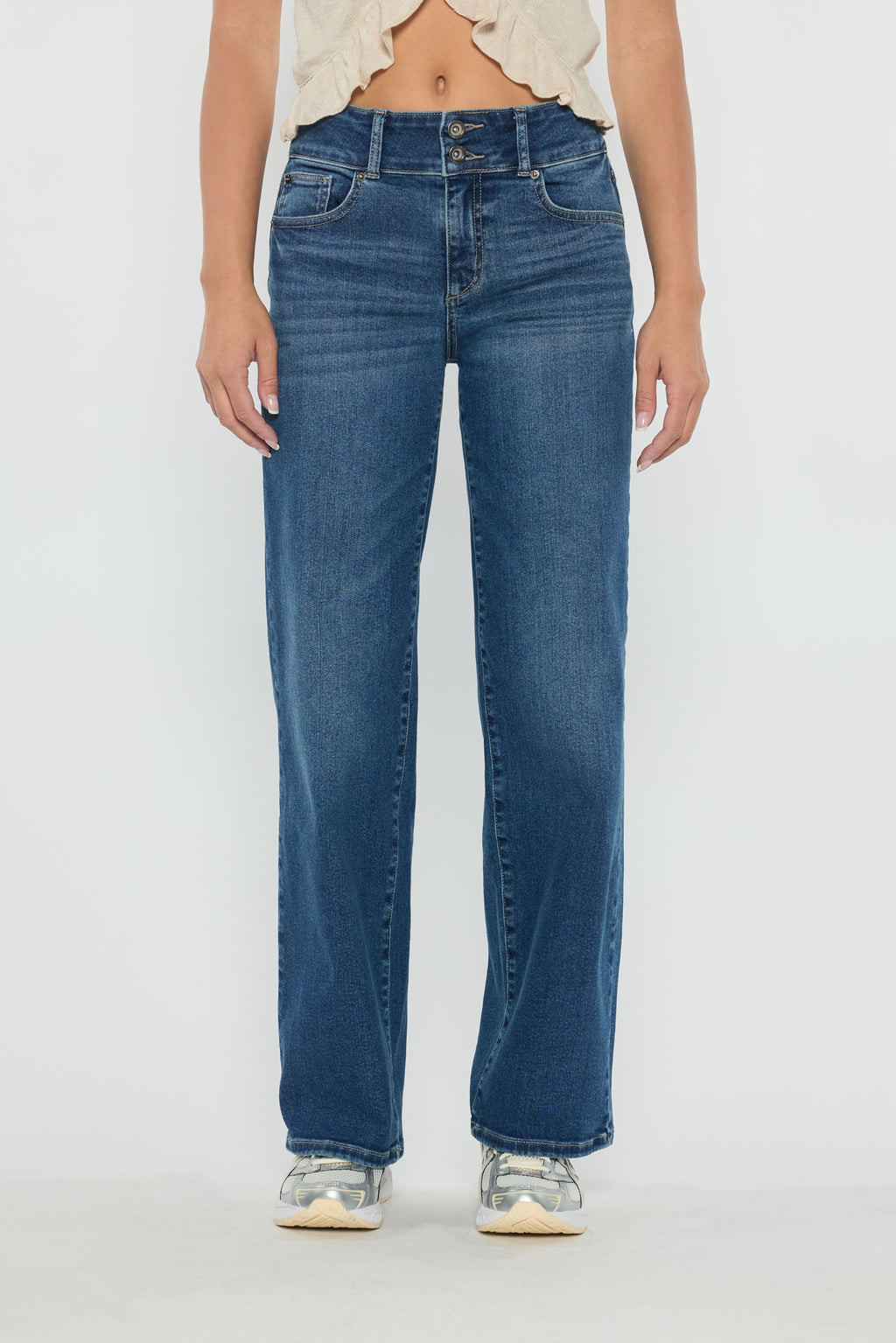 Women's blue wide-leg jeans, comfortable for casual wear