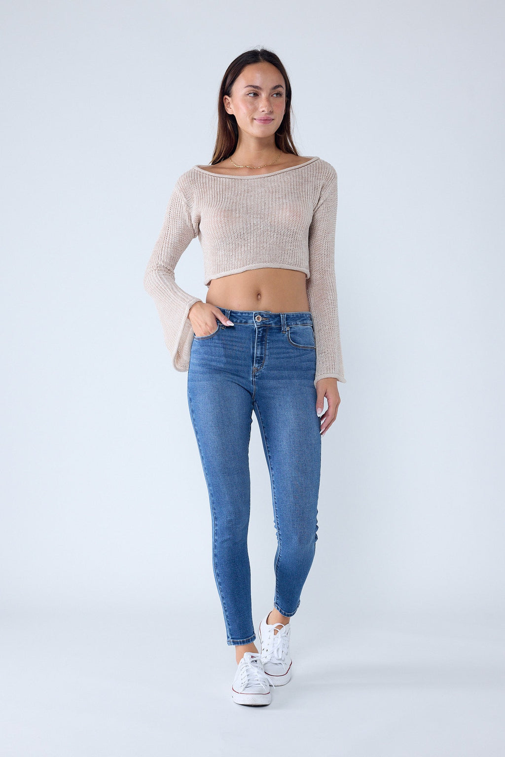 Women's blue skinny pants jeans, stylish fit for casual wear