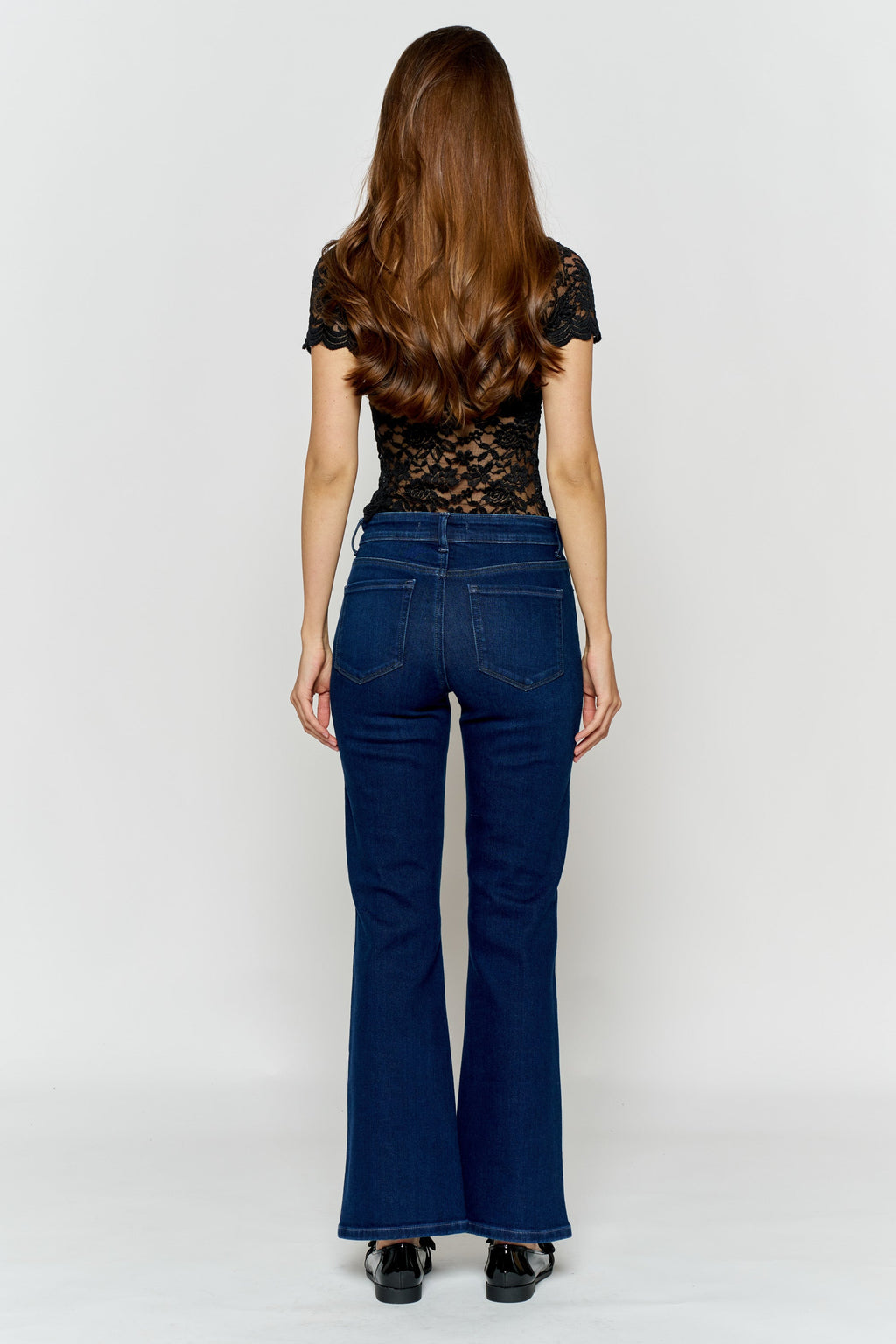 Women's dark blue wide-leg jeans for casual outings