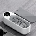 Wireless glasses cleaning machine, compact design for effective cleaning